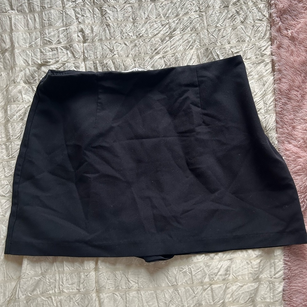 Abercrombie & Fitch Black Skort